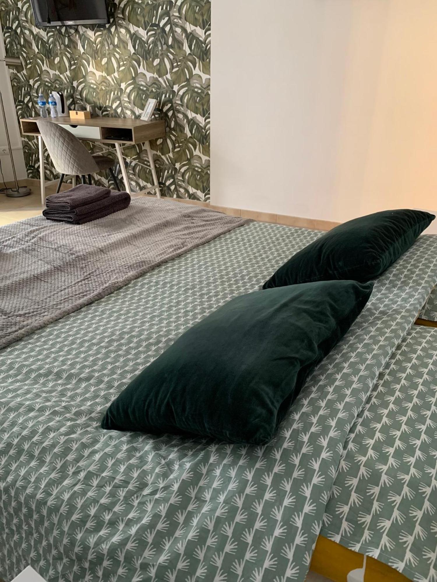 Hostal Casa Michaels Mora d'Ebre Eksteriør billede